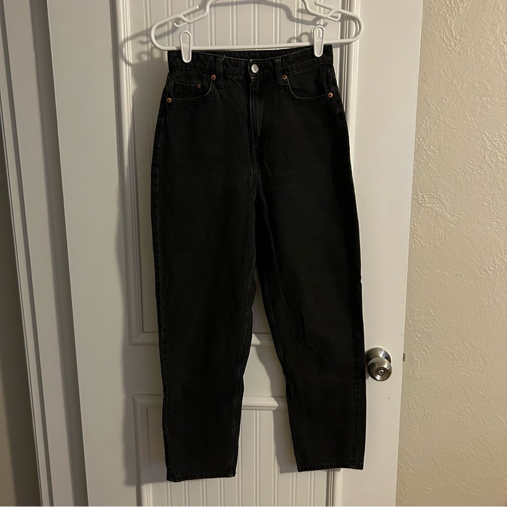 h&m loose mom jeans